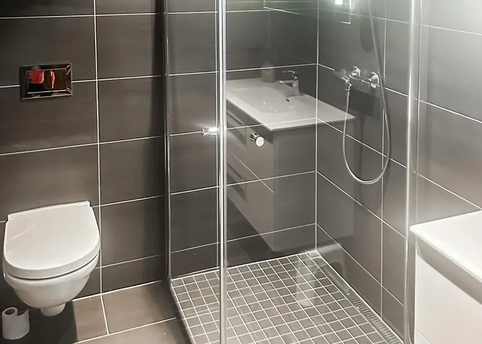 Stunning In Fla With Sauna