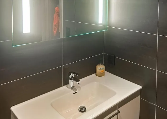 Stunning In Fla With Sauna *