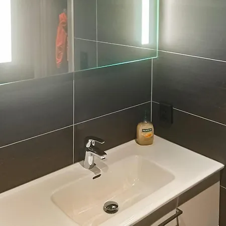 Stunning In Fla With Sauna *